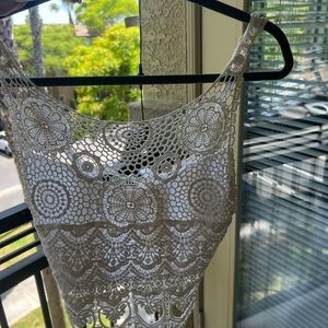 Cropped Backless Crochet Top